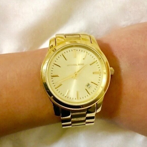 MICHAEL KORS~mk5160~LADIES OVERSIZED ROSE GOLD CHAMPAGNE DIAL WATCH - Picture 2 of 5